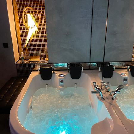 Apartament Z Jacuzzi W Sercu Krakowa Exteriör bild